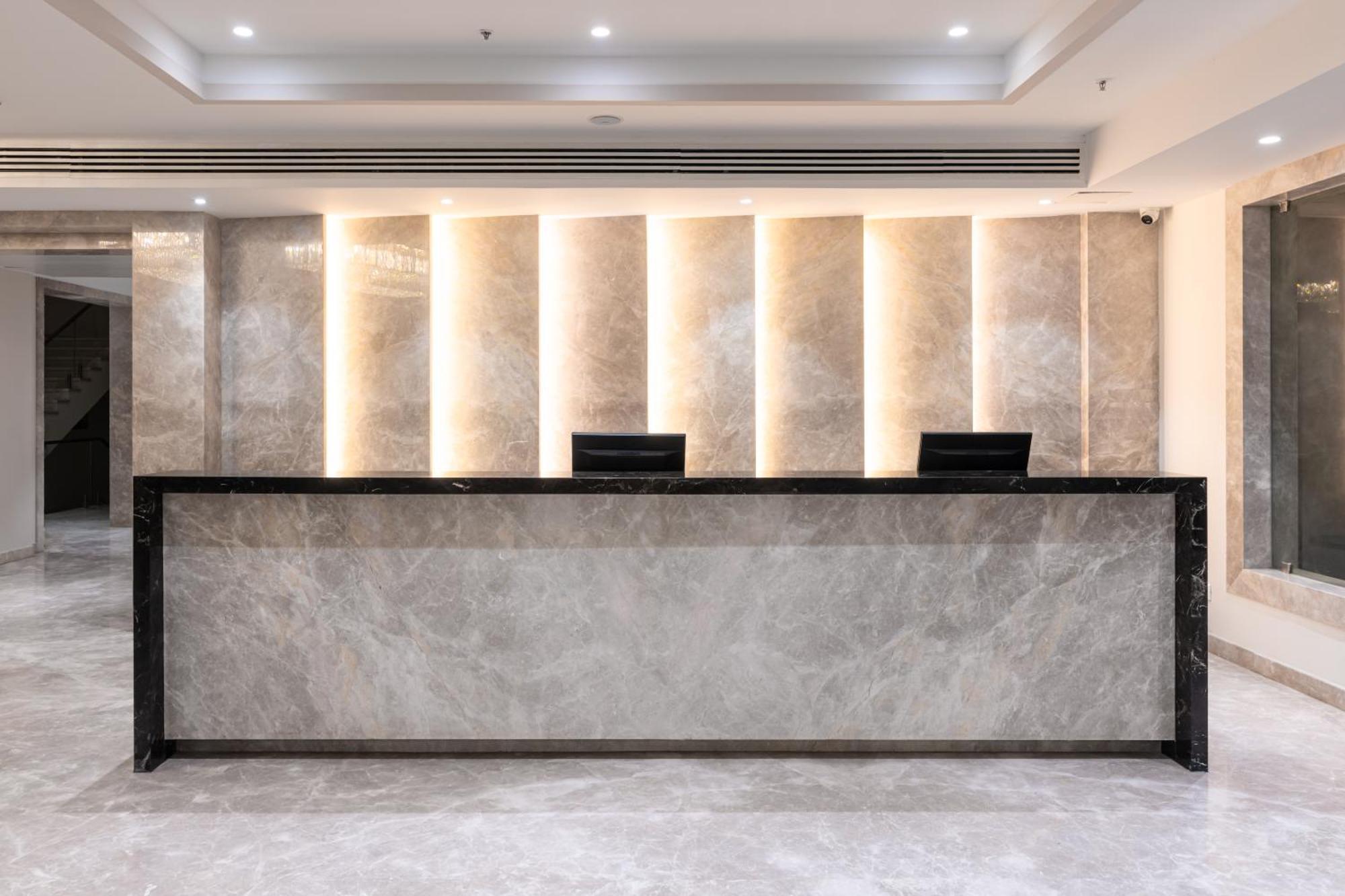 Royal Embassy Hotel Ероде Екстериор снимка